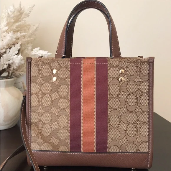 Coach Dempsey Tote 22 In Signature Jacquard With Stripe And Patch - Picture 5 of 16